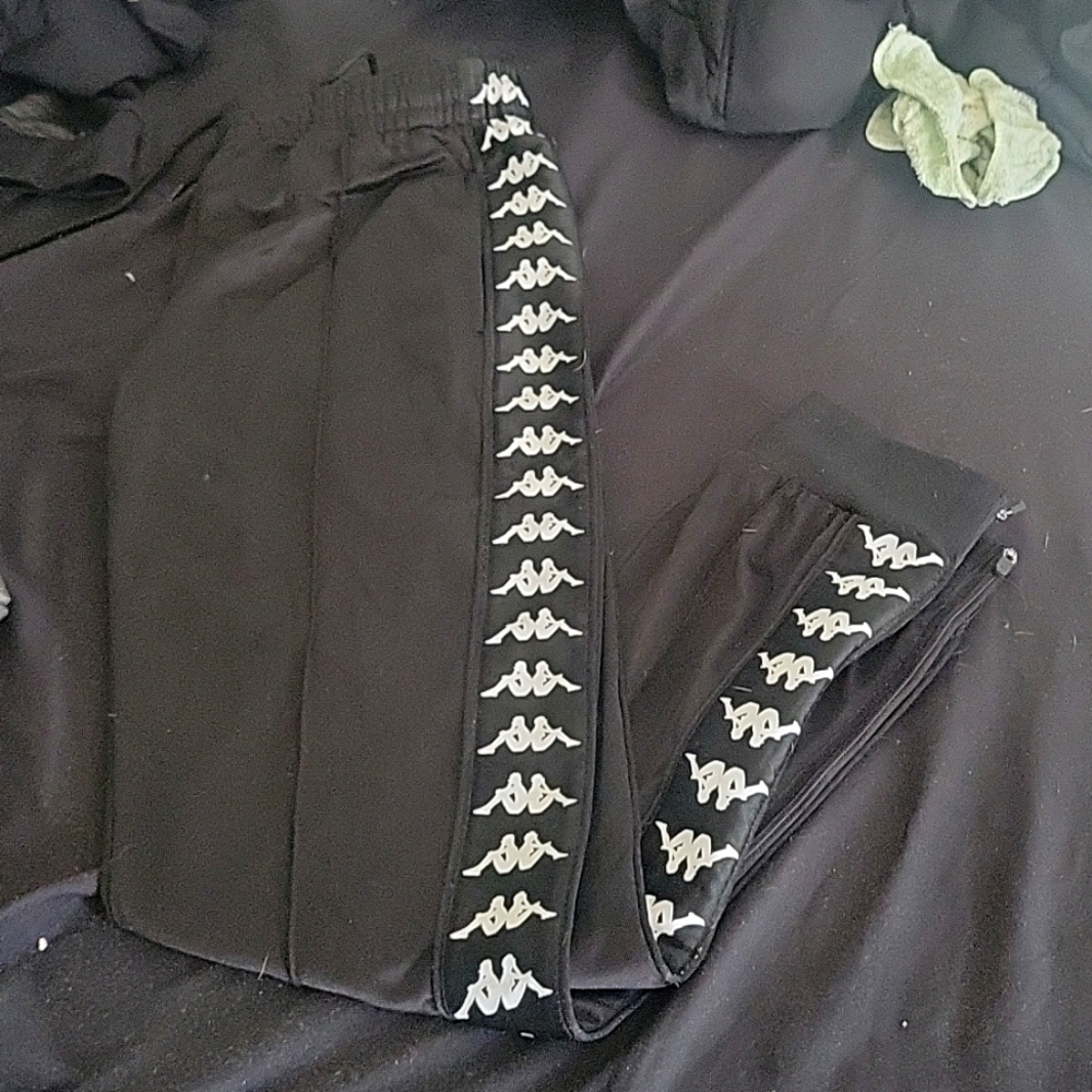 Womens Kappa pants size xs color black white